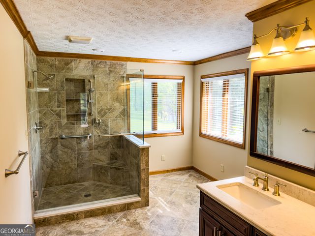 2117 W Grantville Road, Grantville, GA 30220