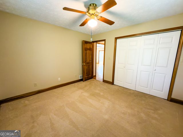 2117 W Grantville Road, Grantville, GA 30220