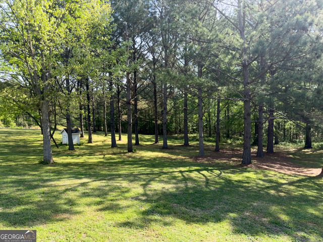 2117 W Grantville Road, Grantville, GA 30220