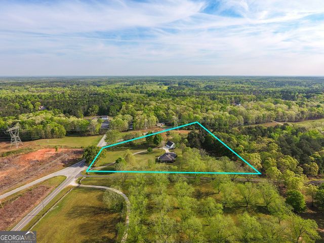 2117 W Grantville Road, Grantville, GA 30220