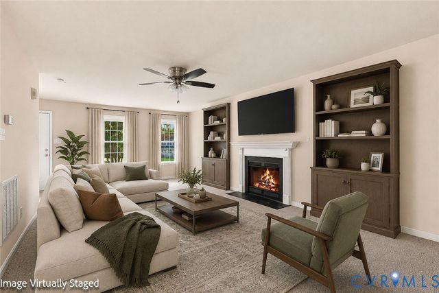 15718 Pypers Pointe Dr, Chesterfield, VA 23838
