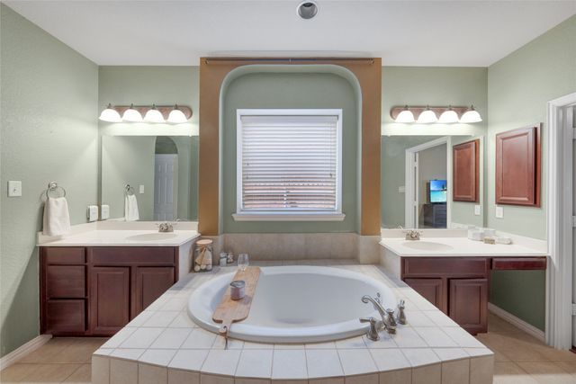 8037 Cedar Lake Lane, Fort Worth, TX 76123