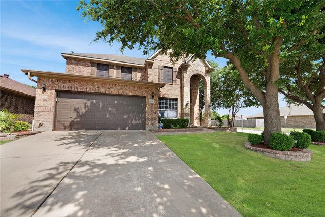 8037 Cedar Lake Lane, Fort Worth, TX 76123