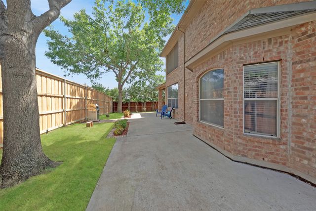 8037 Cedar Lake Lane, Fort Worth, TX 76123