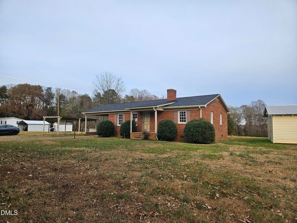 4214 Bellemont Mount Hermon Road, Burlington, NC 27215