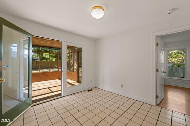 704 E Maple Lane, Fuquay Varina, NC 27526