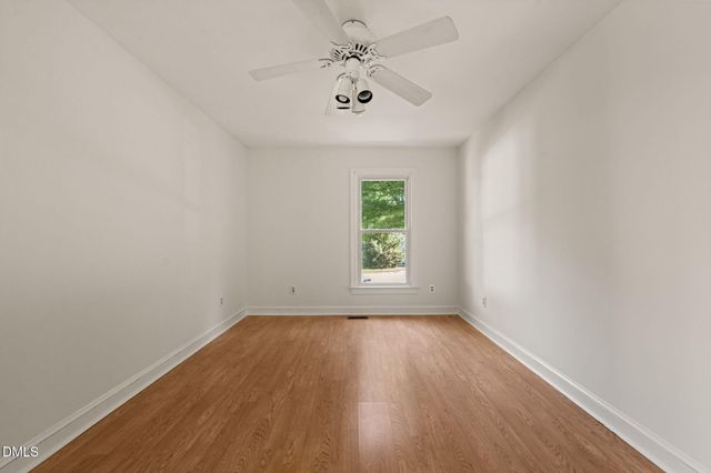 704 E Maple Lane, Fuquay Varina, NC 27526