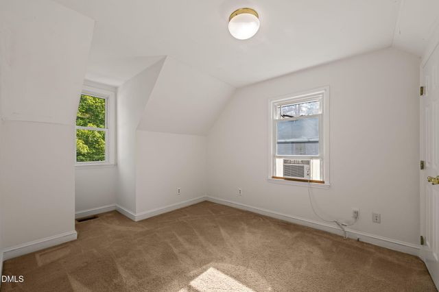 704 E Maple Lane, Fuquay Varina, NC 27526