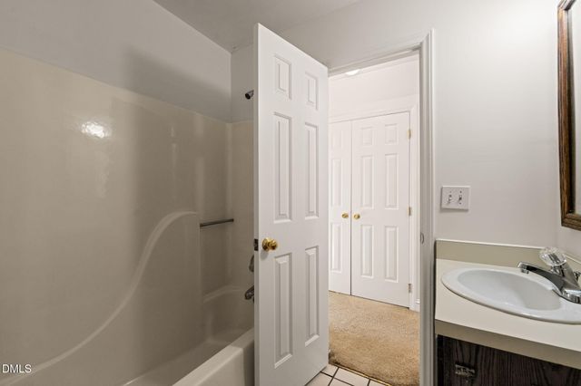 704 E Maple Lane, Fuquay Varina, NC 27526