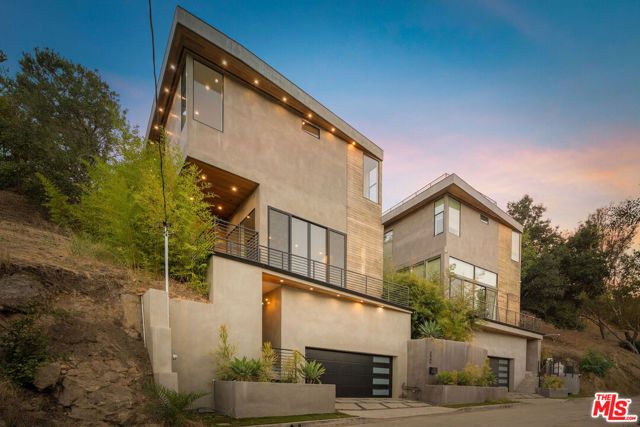 3949 N Glenalbyn Drive, Los Angeles, CA 90065