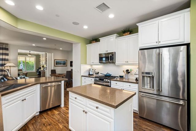 51643 Rolling Green Court, Indio, CA 92201