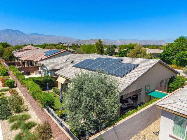 51643 Rolling Green Court, Indio, CA 92201