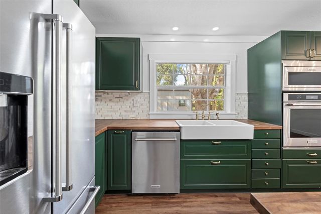 363 ROOSEVELT AVENUE, Brooksville, FL 34604