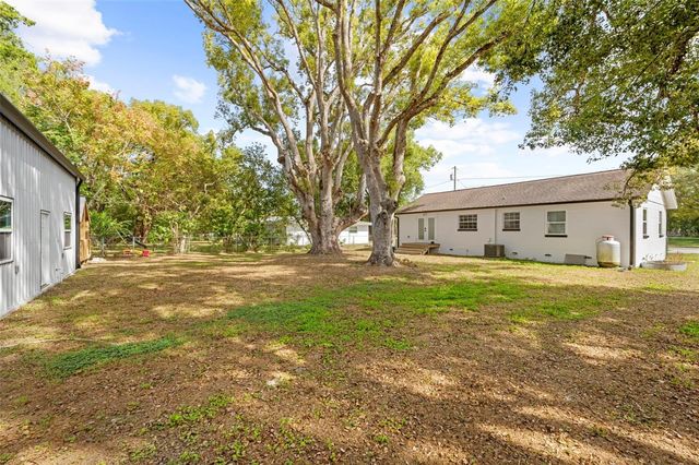 363 ROOSEVELT AVENUE, Brooksville, FL 34604