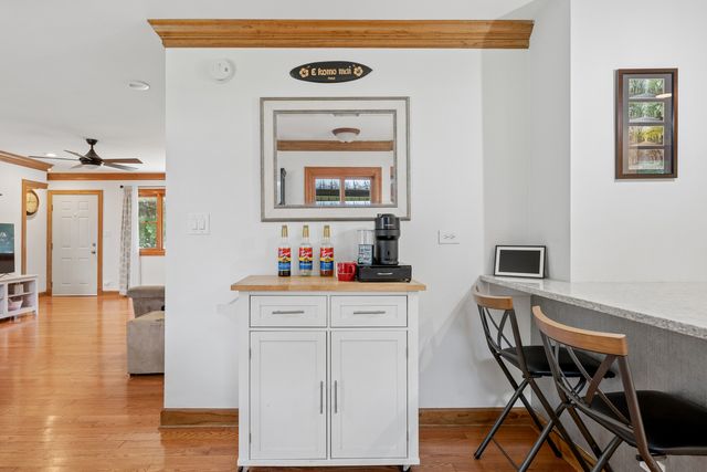 956 Bryn Mawr Avenue, Bartlett, IL 60103