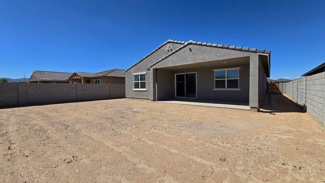 17863 W Elm Street, Goodyear, AZ 85395