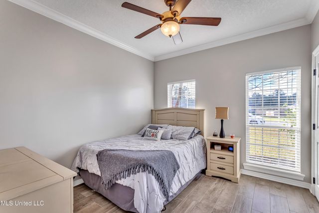 15336 Lakeview Court, Gulfport, MS 39503