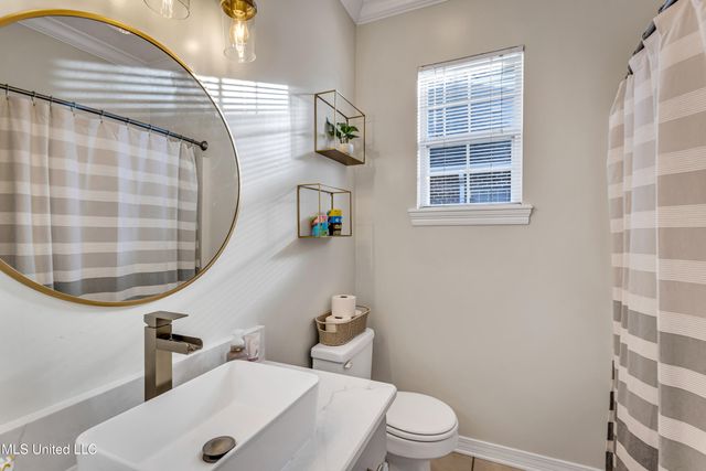 15336 Lakeview Court, Gulfport, MS 39503