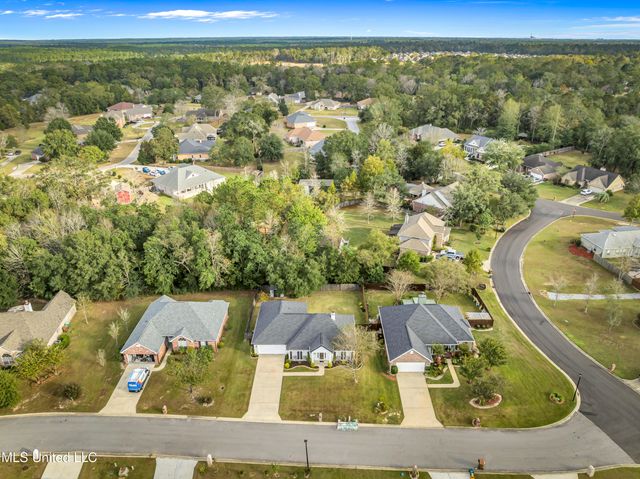 15336 Lakeview Court, Gulfport, MS 39503