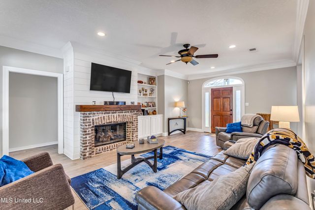 15336 Lakeview Court, Gulfport, MS 39503