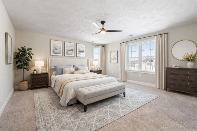 2 Clover Glen Circle, Shrewsbury, MA 01545