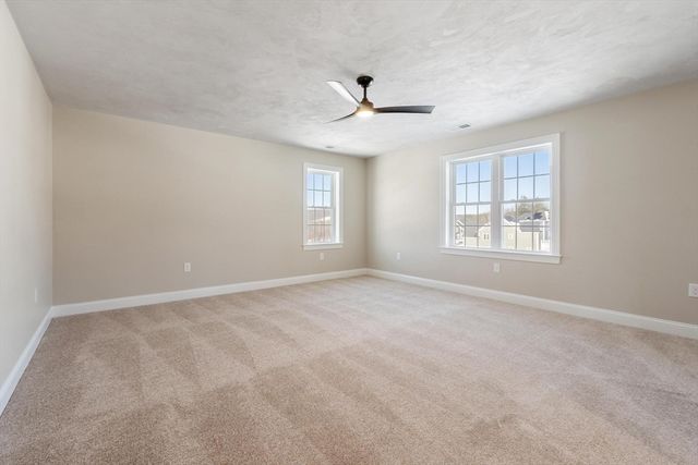 2 Clover Glen Circle, Shrewsbury, MA 01545