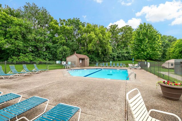 7301 W 101st Street 210, Bloomington, MN 55438