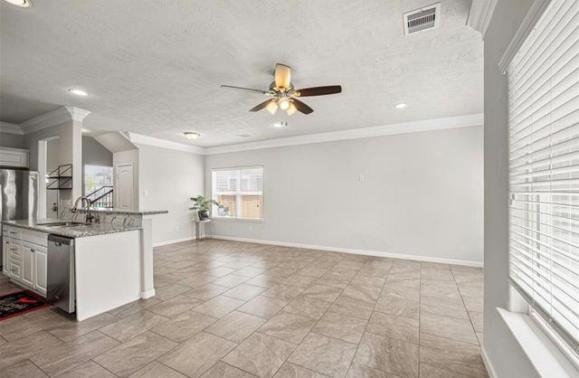 4907 Leamathew Street, Houston, TX 77045