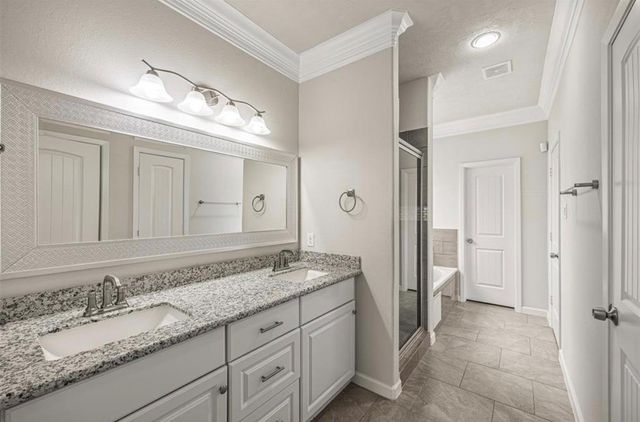 4907 Leamathew Street, Houston, TX 77045