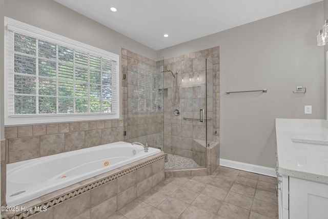844 Arboretum Drive, Wilmington, NC 28405