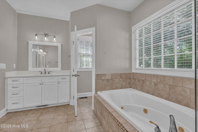 844 Arboretum Drive, Wilmington, NC 28405