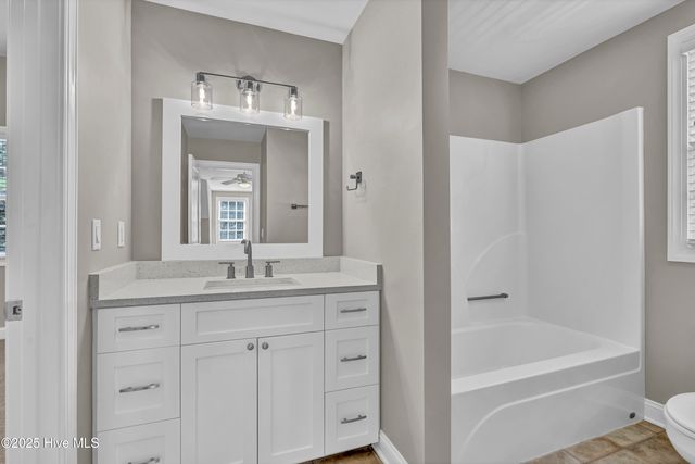 844 Arboretum Drive, Wilmington, NC 28405