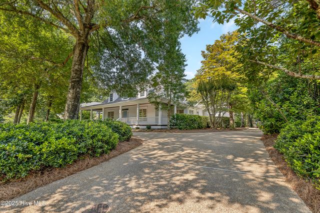 844 Arboretum Drive, Wilmington, NC 28405