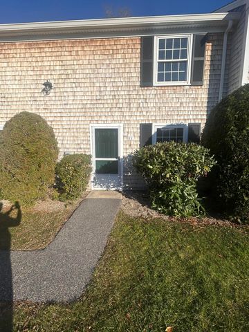 135 W Main Street APT 41, Hyannis, MA 02601