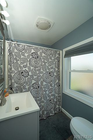 196 Glencove, Tonawanda, NY 14223