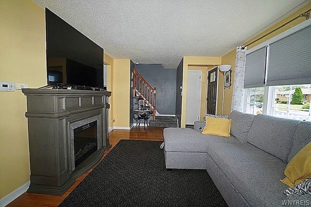 196 Glencove, Tonawanda, NY 14223