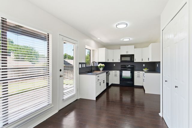 2816 Chelsea Lane, Flower Mound, TX 75028