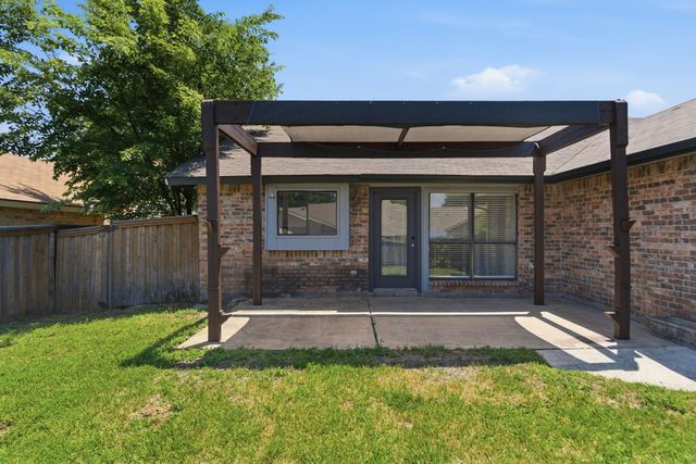 2816 Chelsea Lane, Flower Mound, TX 75028