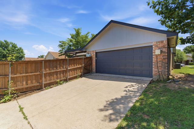 2816 Chelsea Lane, Flower Mound, TX 75028