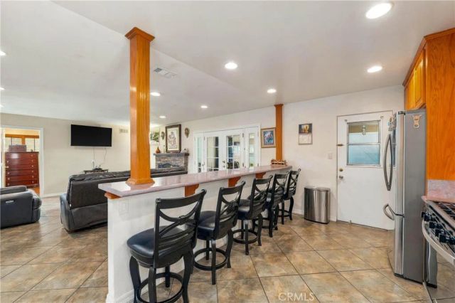 14933 Merrill Avenue, Fontana, CA 92335