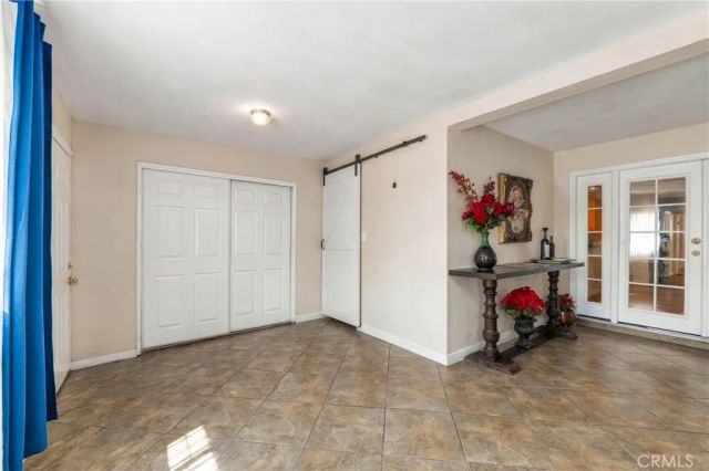 14933 Merrill Avenue, Fontana, CA 92335