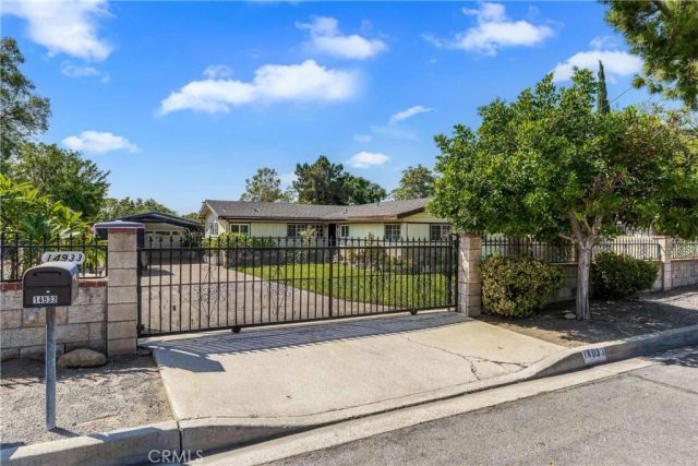 14933 Merrill Avenue, Fontana, CA 92335