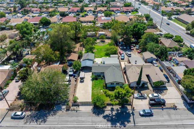 14933 Merrill Avenue, Fontana, CA 92335