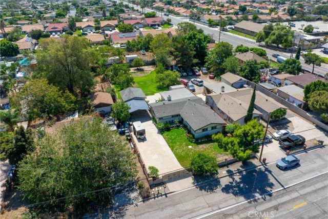 14933 Merrill Avenue, Fontana, CA 92335