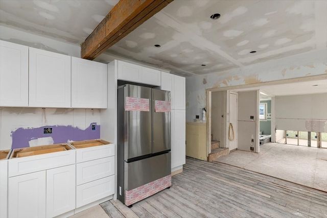 12 Shore Rd, Merrimac, MA 01860