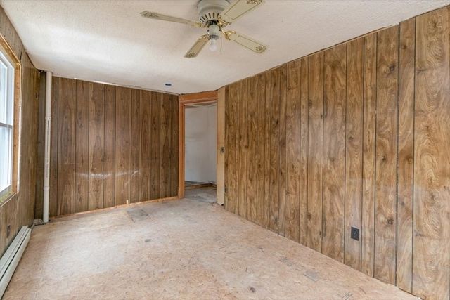 12 Shore Rd, Merrimac, MA 01860