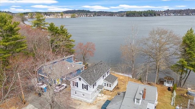 12 Shore Rd, Merrimac, MA 01860