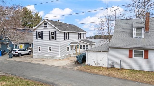 12 Shore Rd, Merrimac, MA 01860