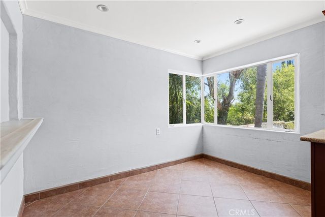 5403 Shirley Avenue, Tarzana, CA 91356