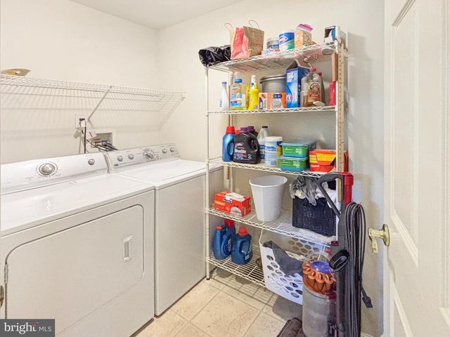 1605 WASHINGTON ST, Hainesport, NJ 08036
